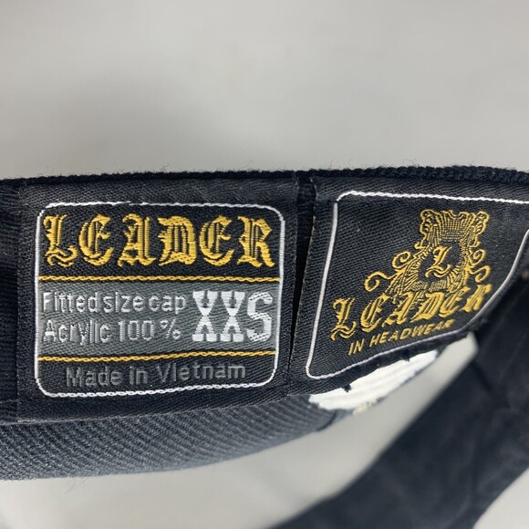 Leader In Headwear Yellow Black Skull Fitted Cap Holographic Sticker Size XXS - Picture 14 of 15